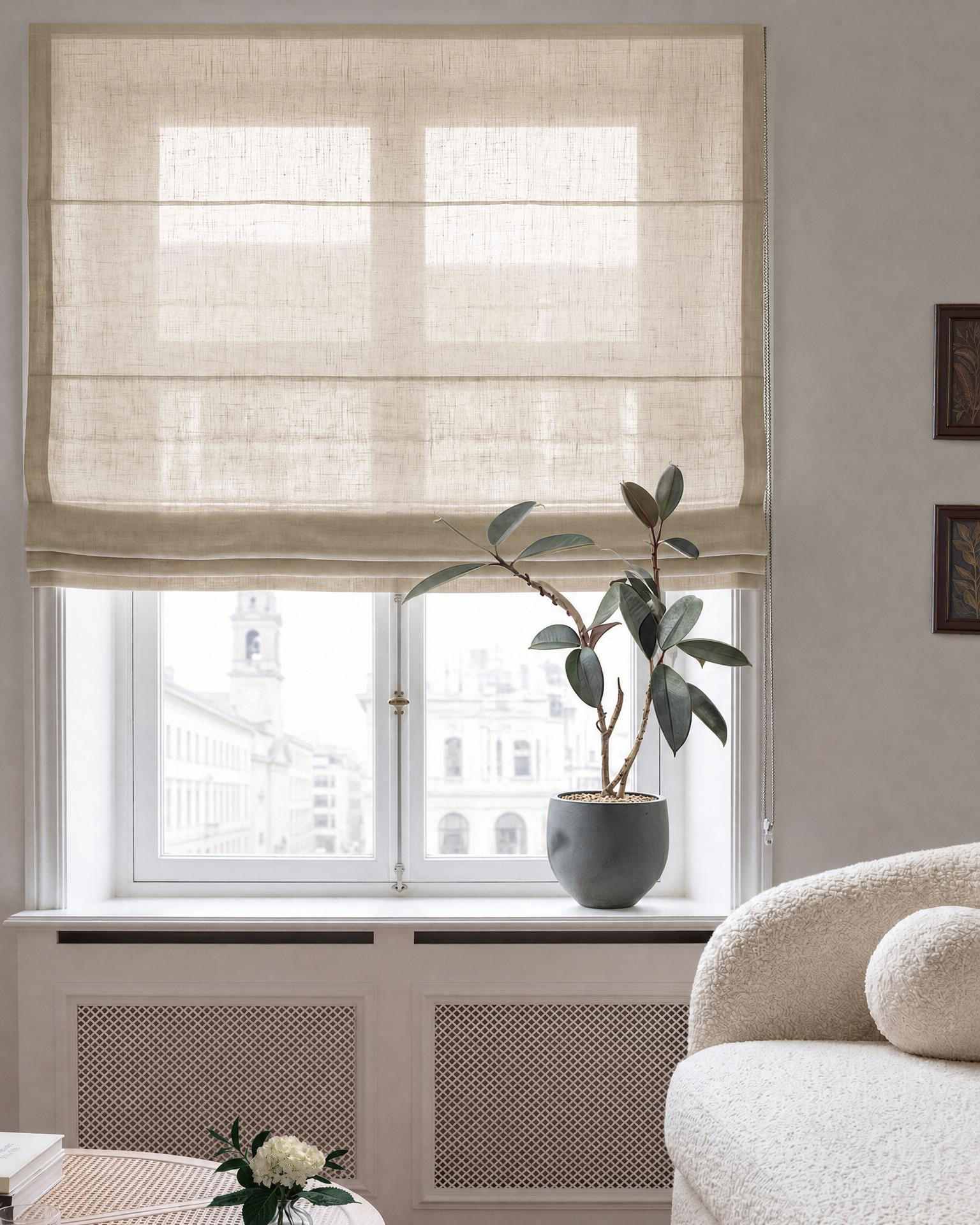 Chalk coloured Roman blind. Made of soft pre-washed 100% Linen fabric - Lupe Chalk
