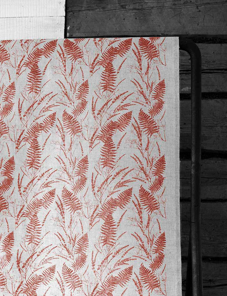 Fernia Crimson Red - Fabric for curtains with Red pattern