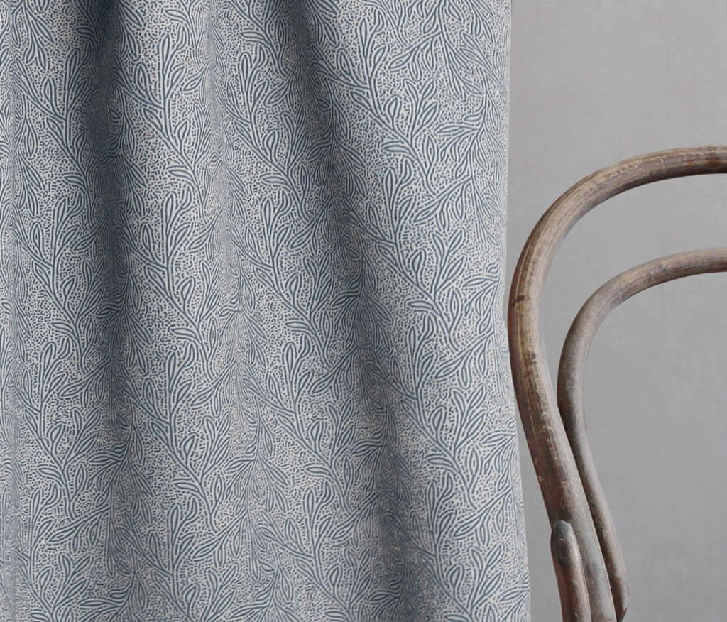 Linen curtains with Beautiful Floral Linen Curtain fabric. Ideal for lined or unlined curtains