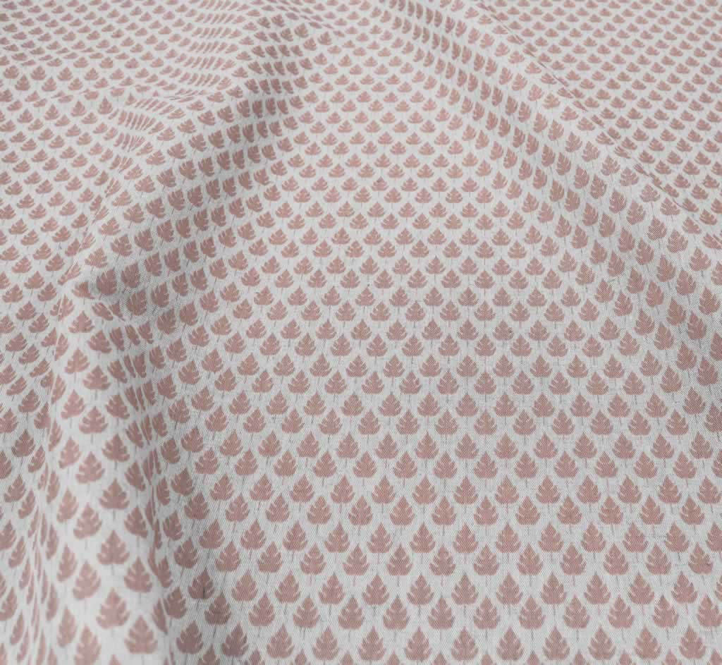 Kira-INV Dusty Pink - Curtain fabric with Pink botanical print