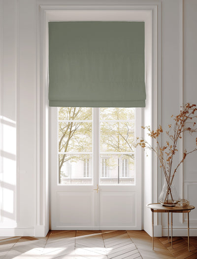 Green roman blind made of cotton fabric