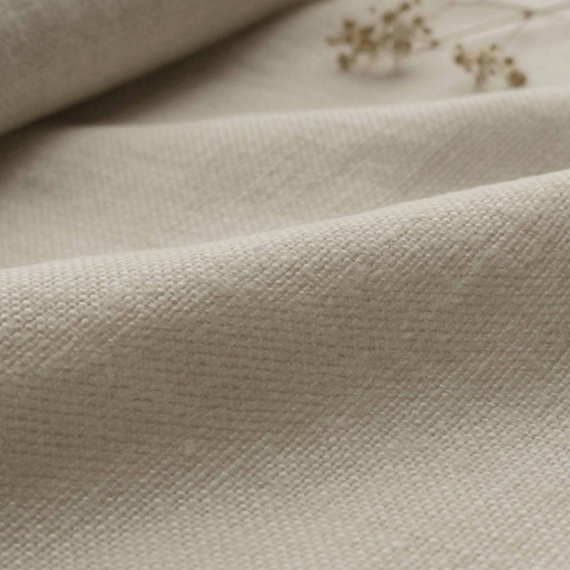 Light Natural Heavy Linen - curtain fabric and upholstery fabric 100% linen. Greta Light Natural.
