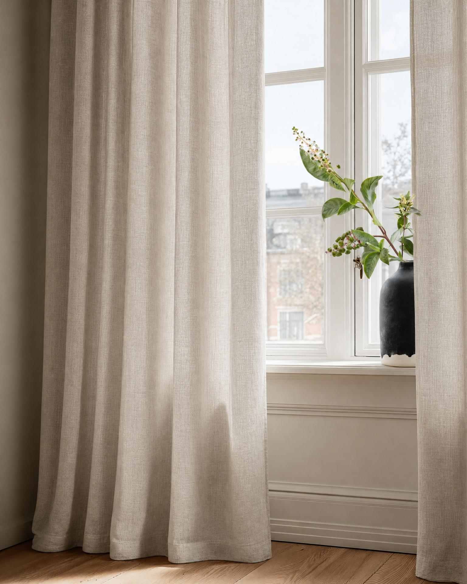 Light Natural / Oatmeal Linen Curtains with cotton lining. Made of soft Linen Cotton - Lupe Oatmeal