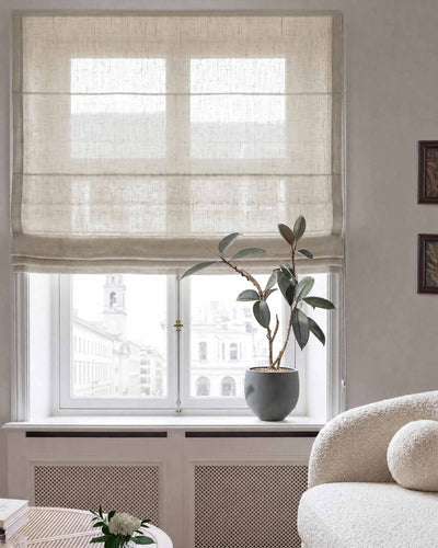 Light Natural / Oatmeal Roman blind. Made of soft pre-washed 100% Linen fabric - Lupe Oatmeal