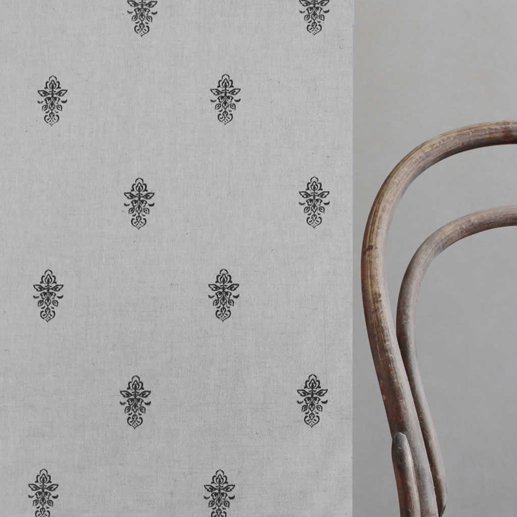 Lisana-NAT Noir - Curtain fabric with Black abstract print
