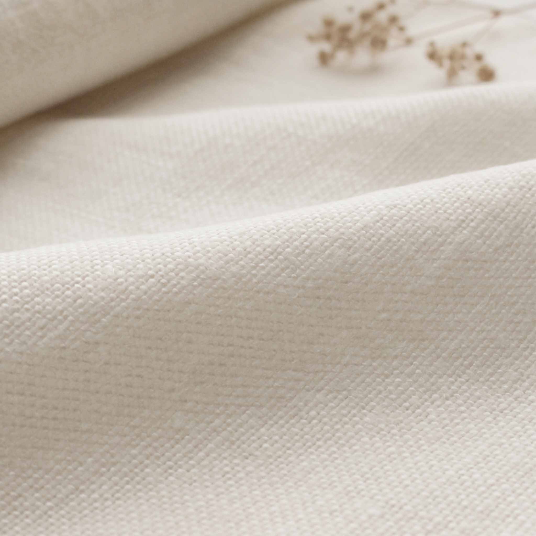 Off-White Heavy Linen - curtain fabric and upholstery fabric 100% linen. Greta Off-White.