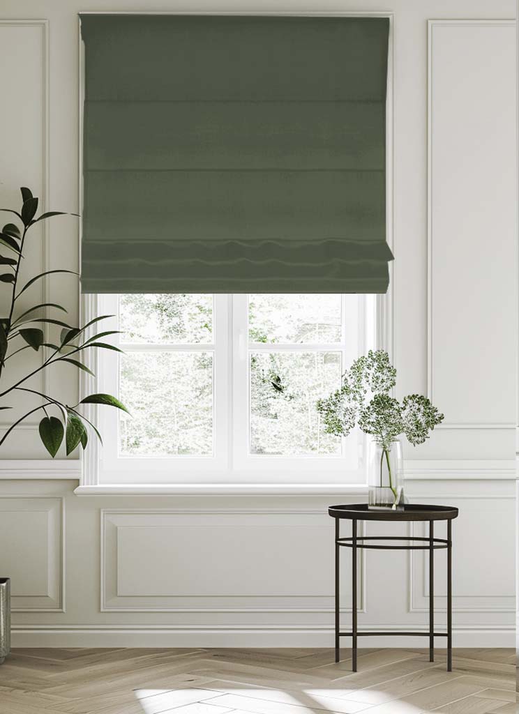 Ulrike Pine Cushion
