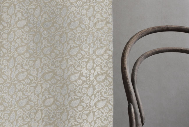 Sonja Powder Sand - White Linen fabric, Light Brown paisley print