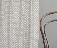 Kira SandWind - Curtain fabric with Dusty Cream botanical print