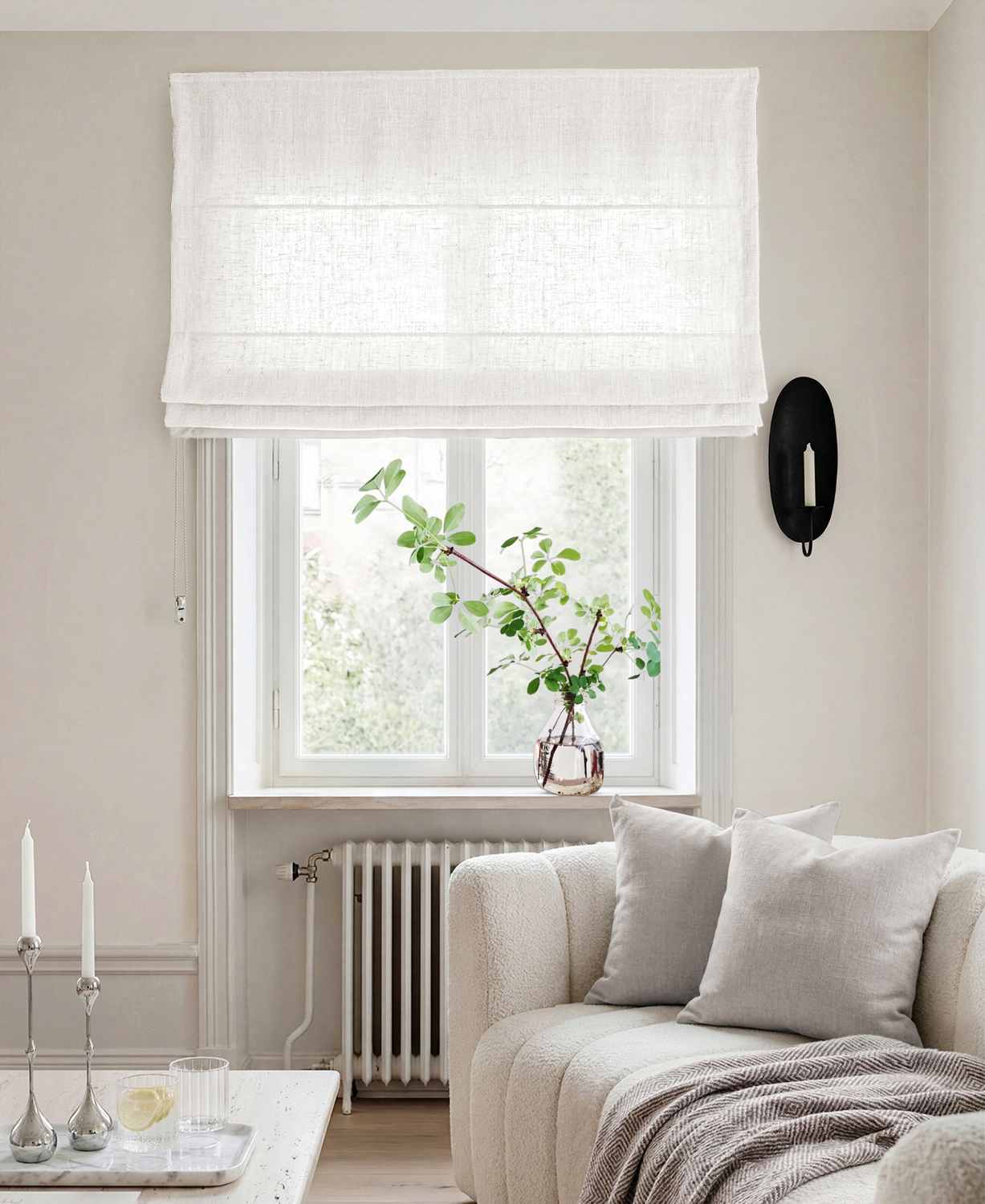 White Linen Roman blind - Cotton lined. Made of pre-washed 100% linen Bianco Pure White by Ada & Ina.