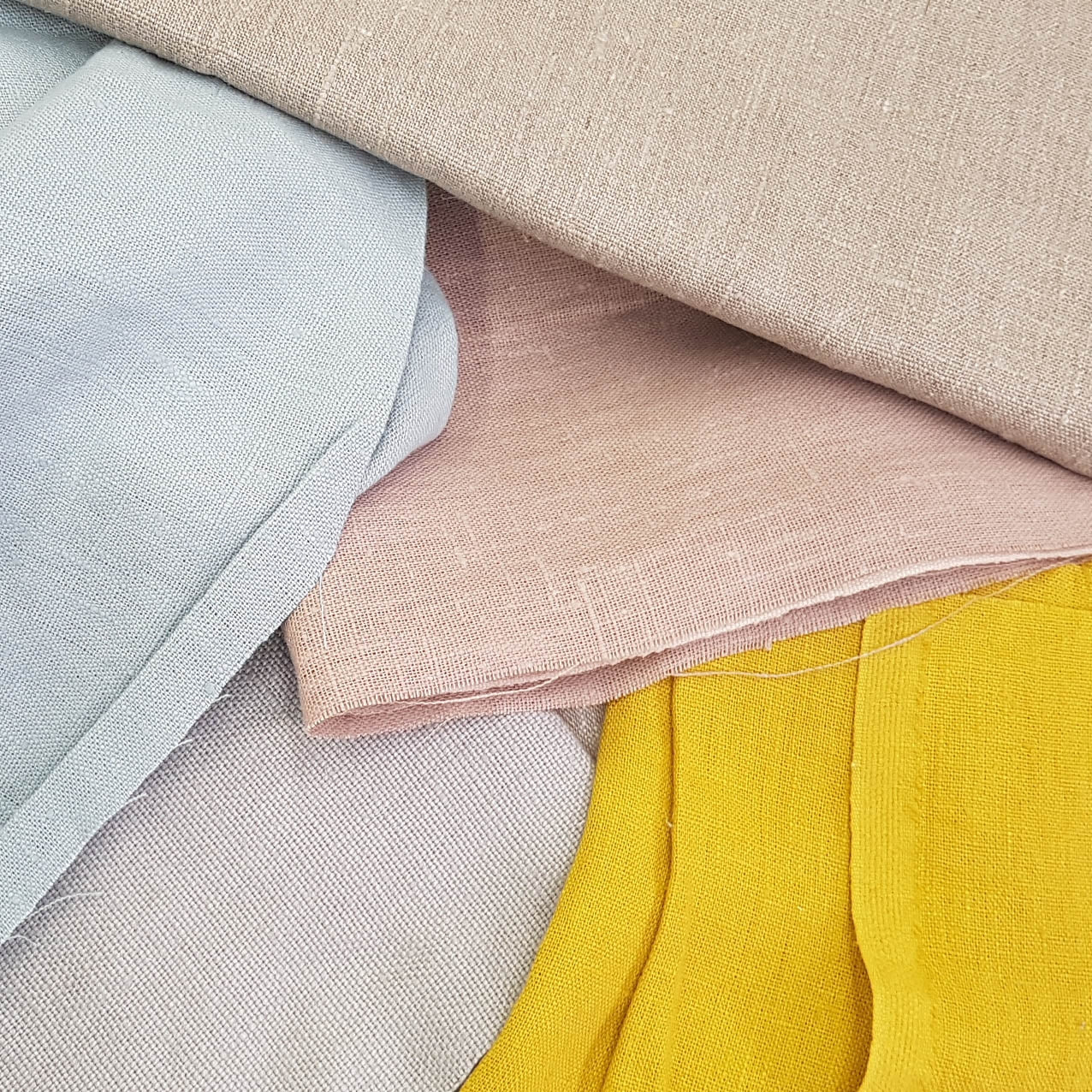100 % Linen fabric Remnants - Photo for illustrative purposes only