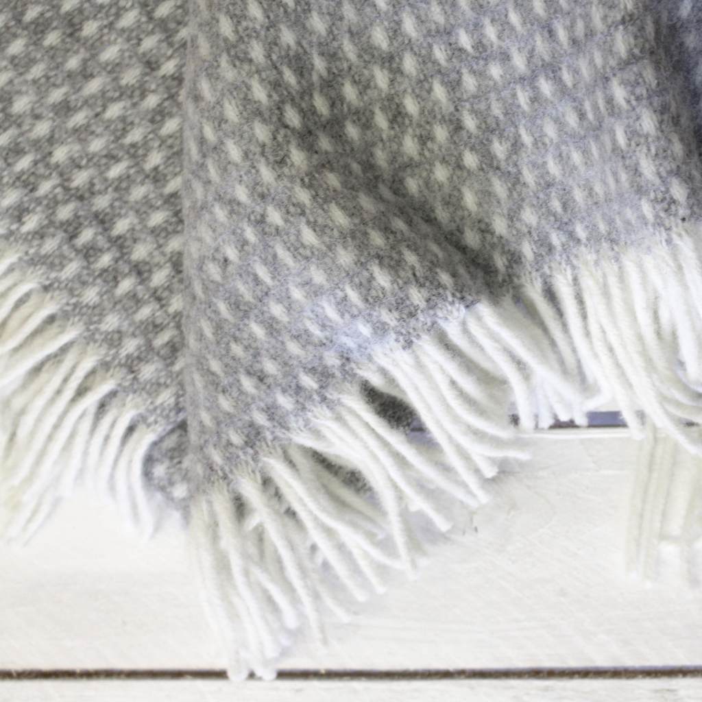 Knut Woven Lambs Wool Throw 130 x 200 cm