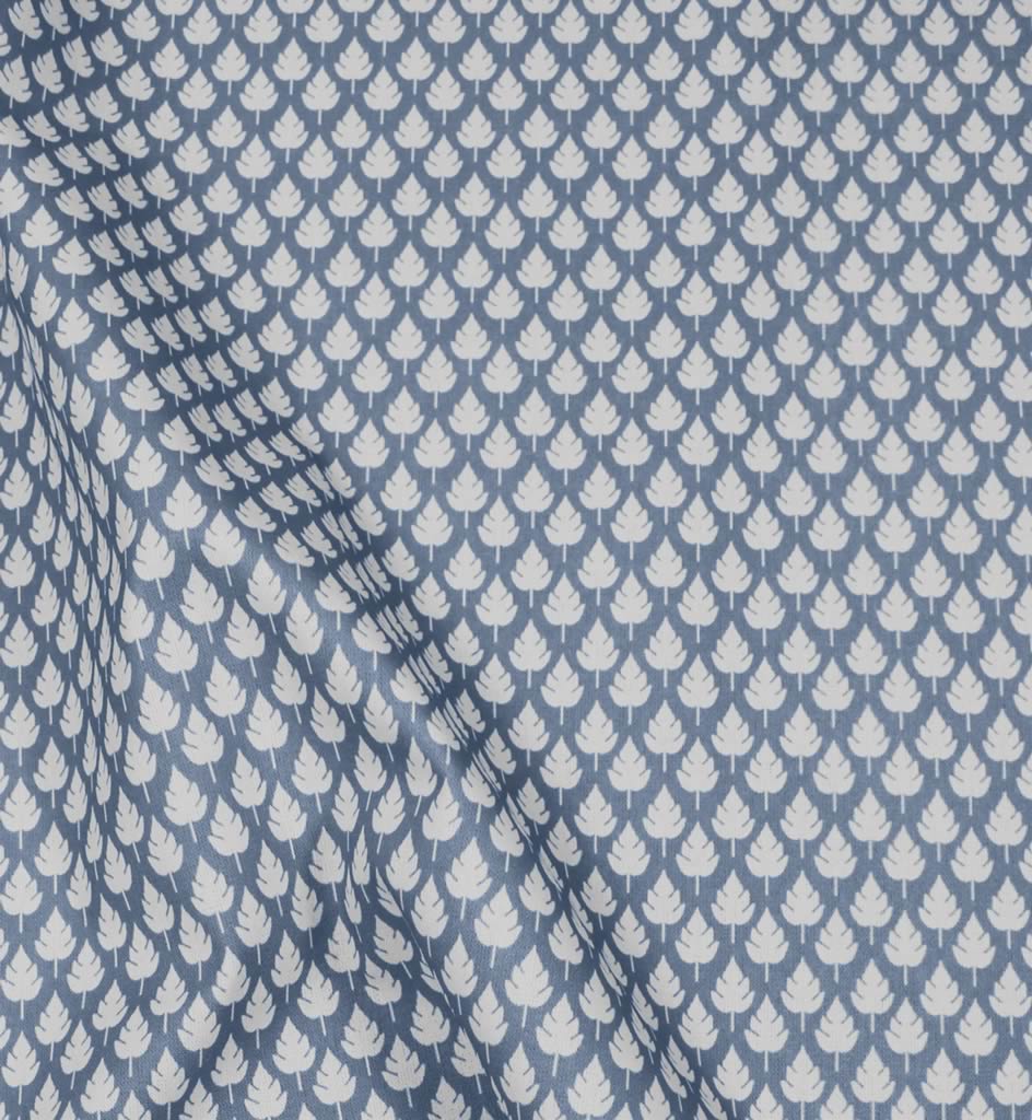 Kira Agate Blue- Curtain fabric with Blue botanical print