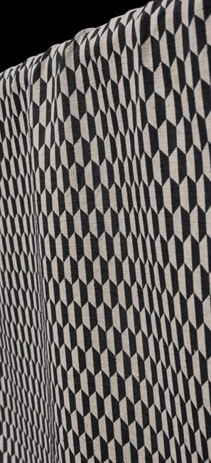 Lana - Noir - Fabric for curtains,Black Print