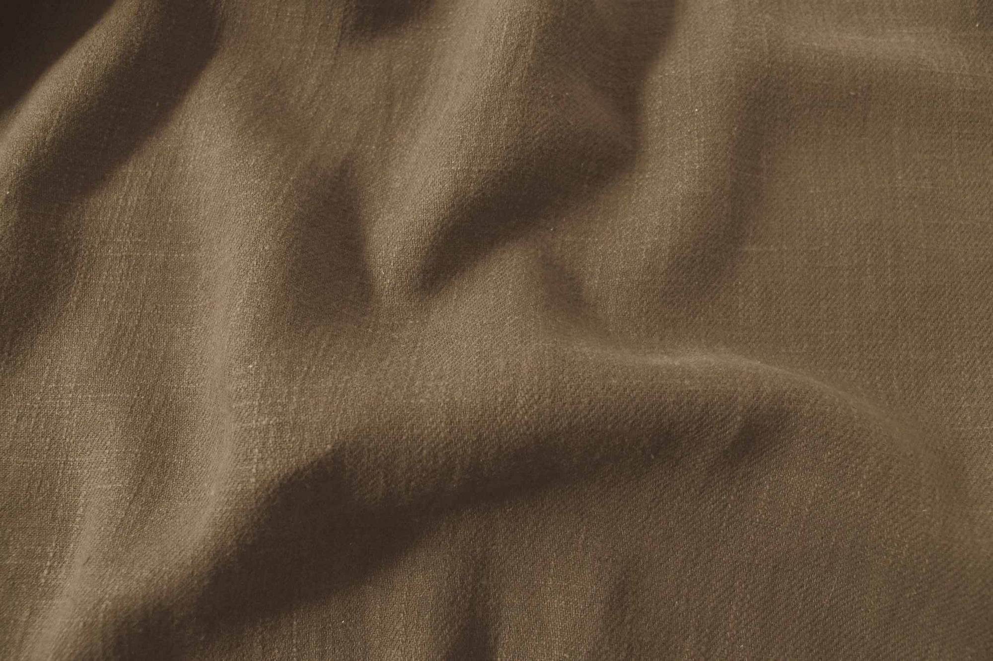 Bronze Brown Linen Cotton fabric. Very soft - close-up. Enni Bronze by Ada & Ina
