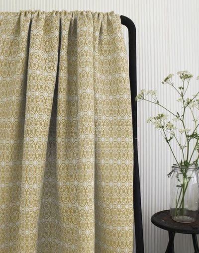Kjersti Dijon - White linen fabric, Yellow abstract print
