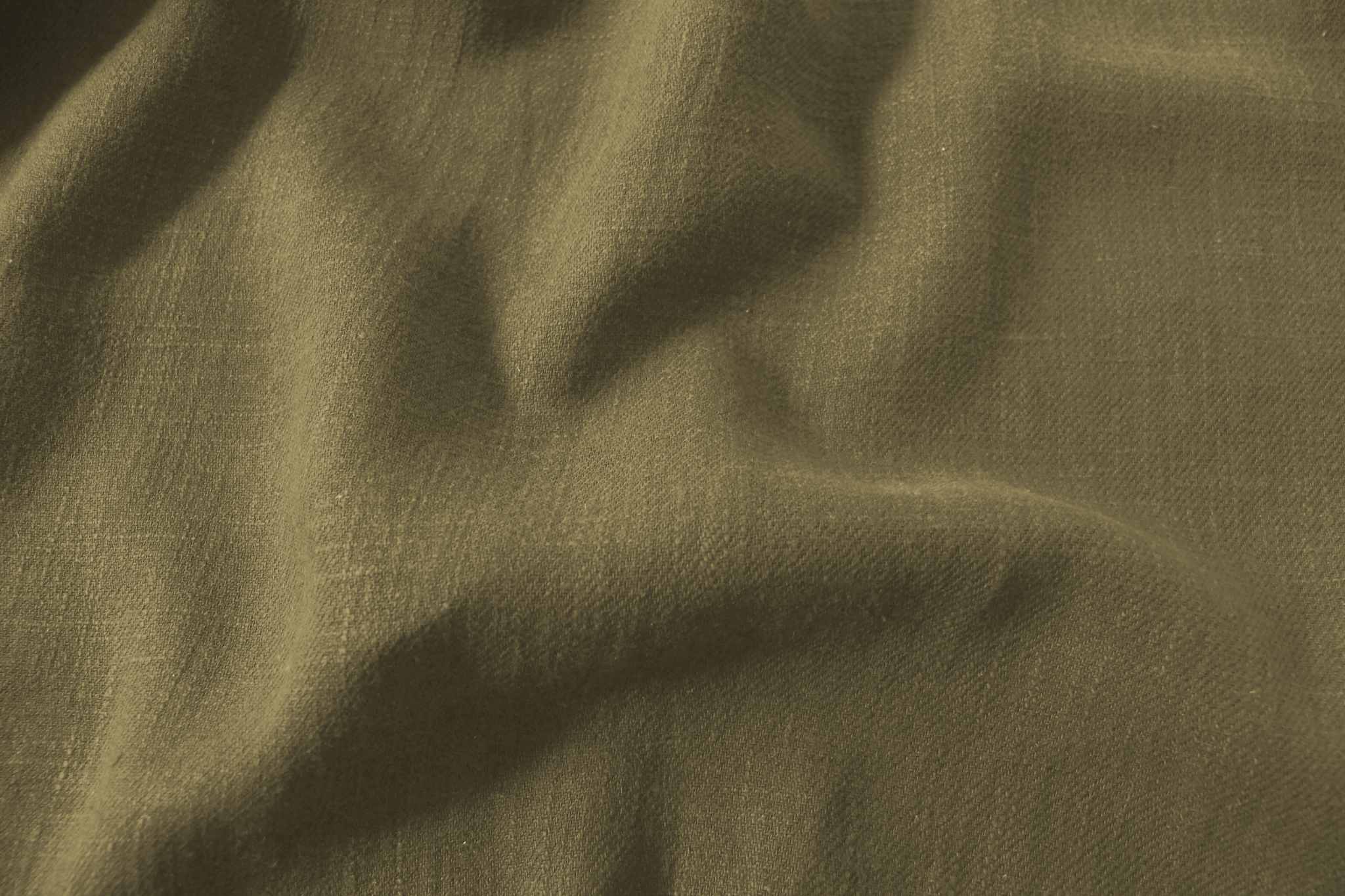 Khaki Green Linen Cotton fabric. Very soft - close-up. Enni Khaki by Ada & Ina