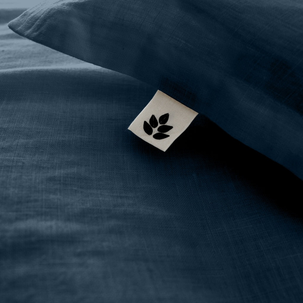 Blue Linen Duvet Cover and Pillow Cases , Linen Bedding Legion Blue Close Up