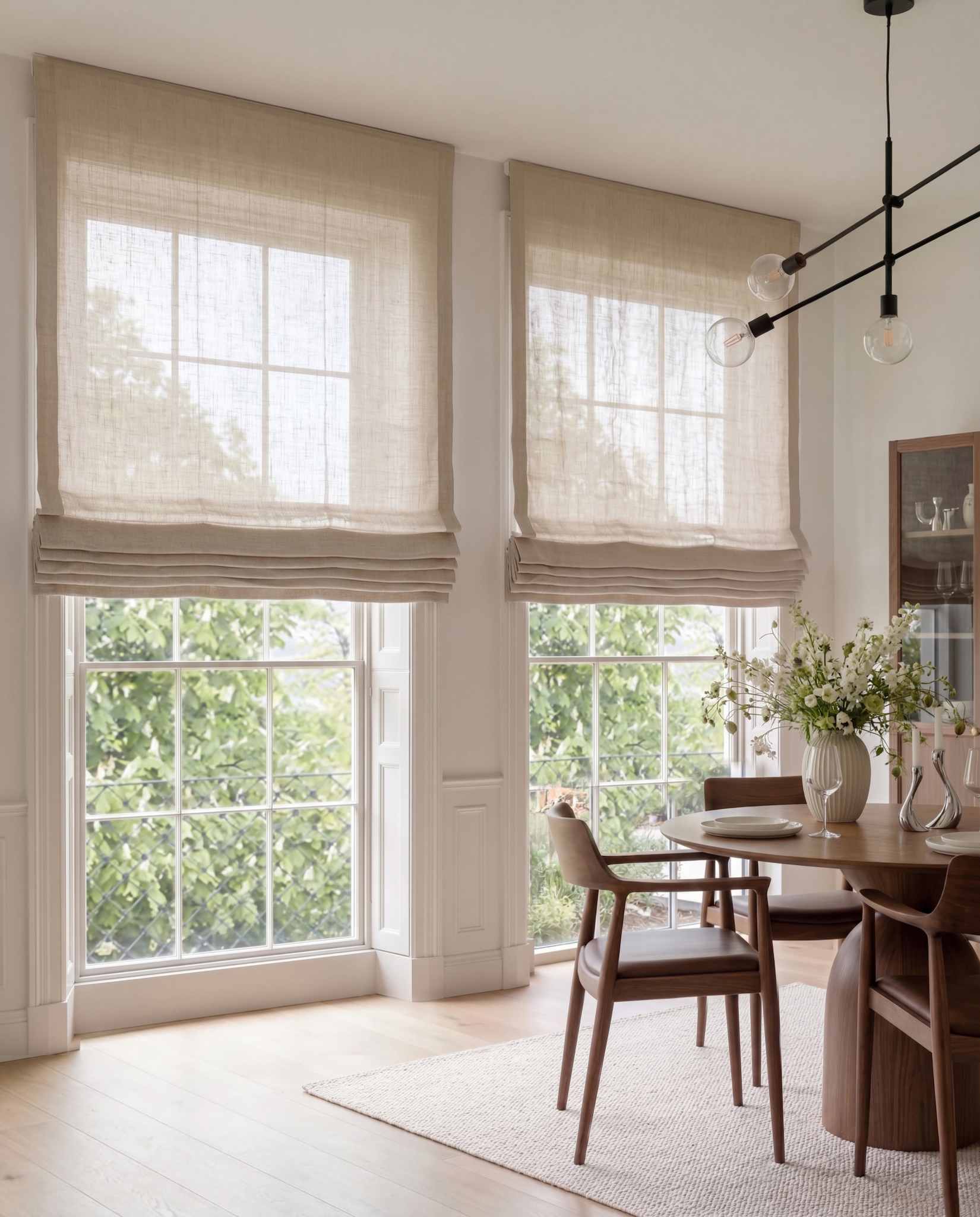 Oatmeal Linen Roman blinds. Made of 280 cm wide soft 100% Linen fabric Vanja Oatmeal by Ada & Ina