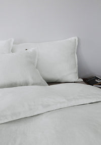Off White Linen Bedding. Off White Linen Duvet Cover and Linen Sheets.