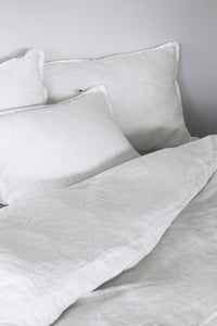 Off White Linen Bedding. Off White Linen Duvet Cover and Linen Sheets.