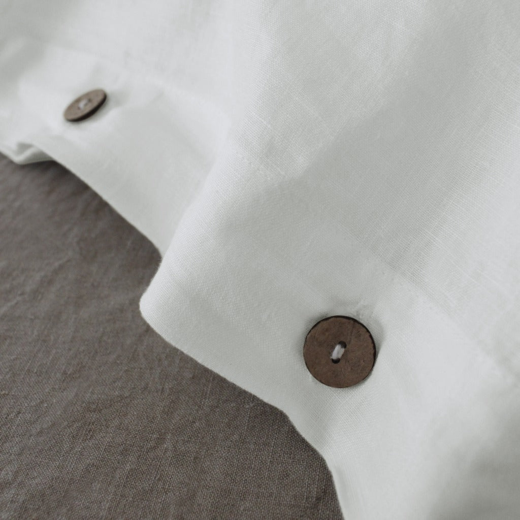 Off White Linen Bedding. Off White Linen Duvet Cover and Linen Sheets.