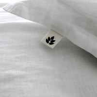 Off White Linen Bedding. Off White Linen Duvet Cover and Linen Sheets. Close Up