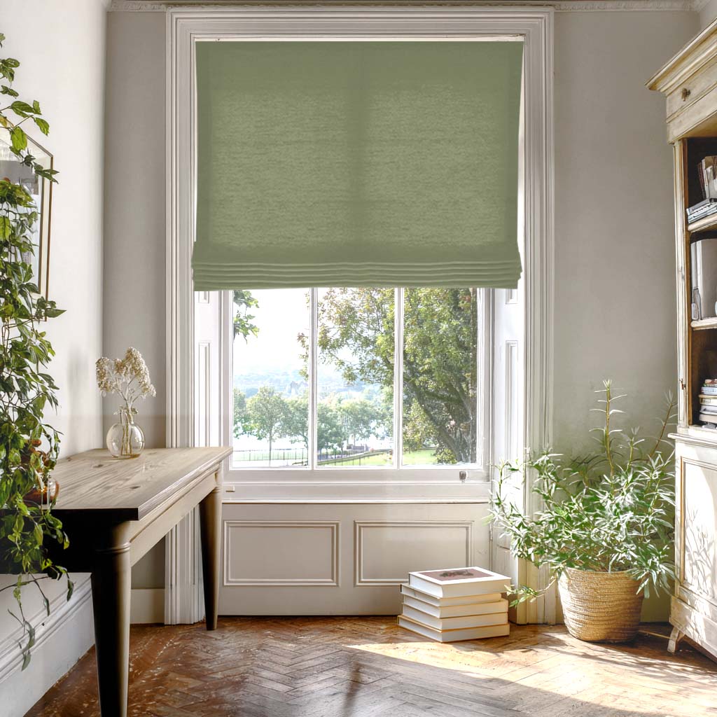 Perla Sap Green Bed Valance
