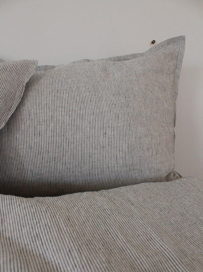 Linen Pillowcase 50x75 cm, Pinstripe