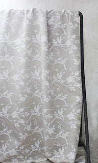 Rosebird White - Curtain fabric with white pattern of birds sitting on a tree