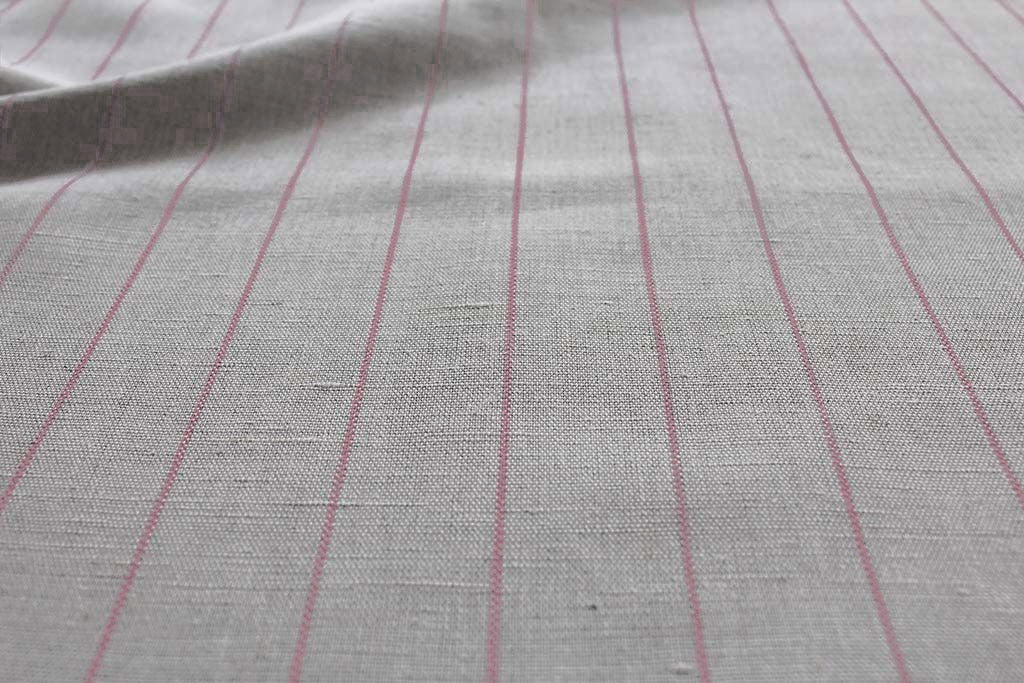 Solveig Sweet Pea - Curtain fabric with Pink stripes