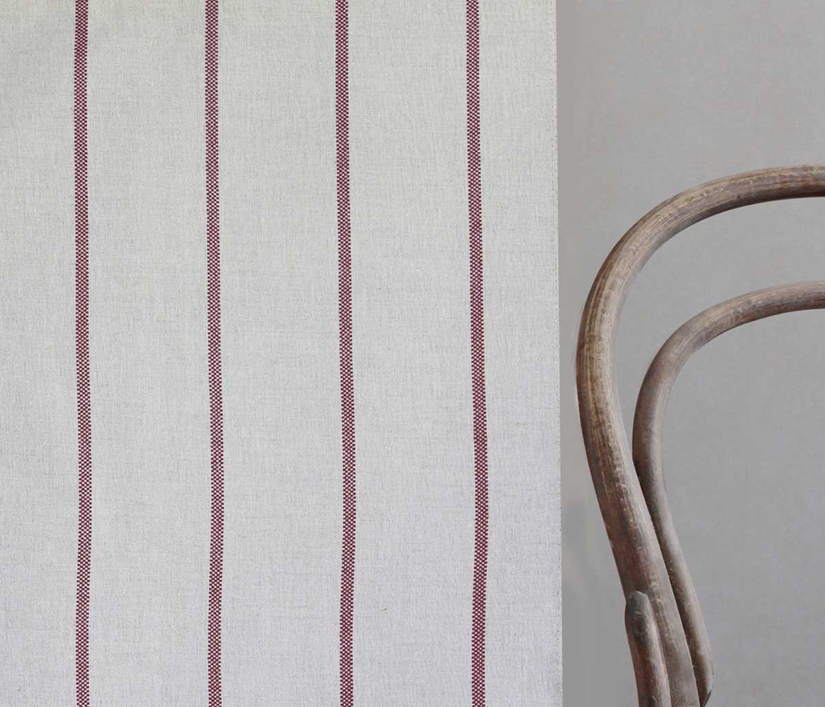 Ronja Wine Roman Blind